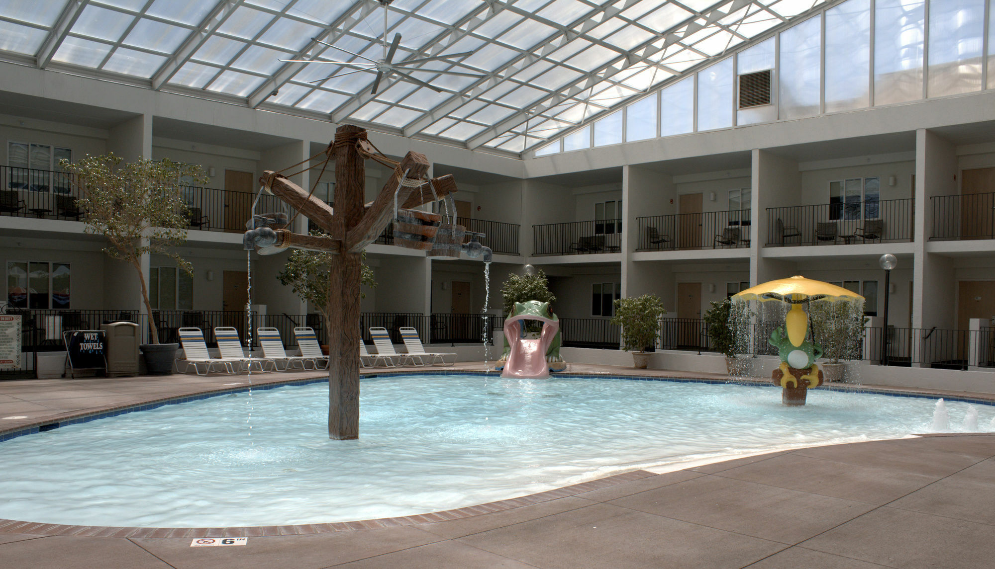 Adventureland Inn 阿尔图纳 外观 照片